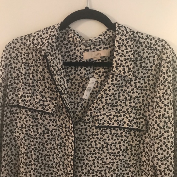 Loft Blouse Floral design - Picture 3 of 5